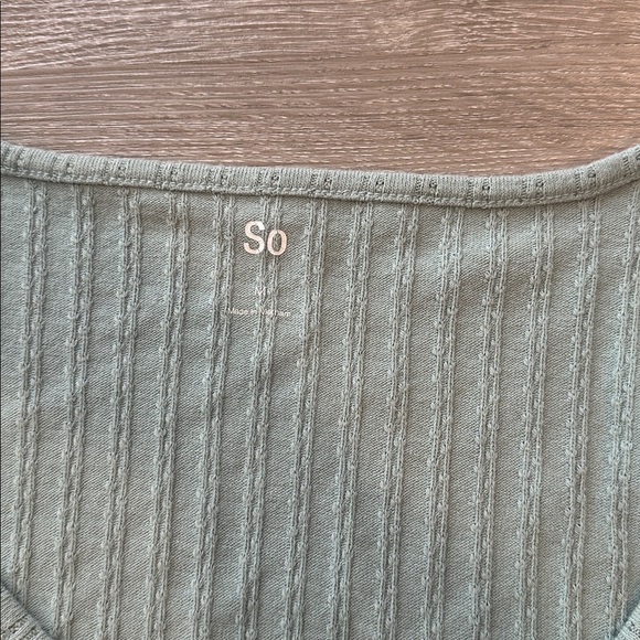 Women's Ribbed Tie-Front Top cardigan - Picture 2 of 5